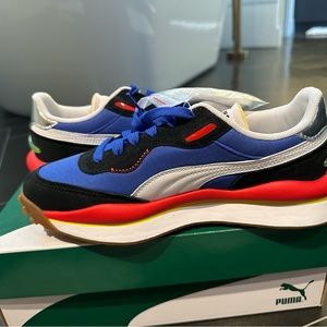 Puma Women’s 6.5 “Rider Game On” shoe